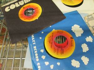 22 bj thomas 45 records...