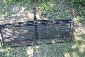 lot 295 image: Hitch Cargo Rack