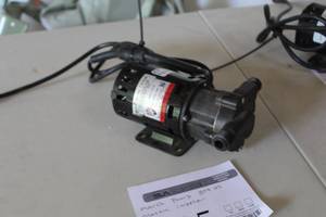 lot 225 image: March 809HS Pump with Plastic Impeller