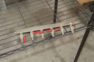 lot 229 image: CO2 Manifold 6-way