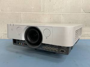 Sony VPL-FH30 Professional  Commercial 4300 ANSI Lumens of Brightness Home Theater WUXGA HD Projector