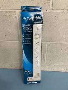Panamax Power360 6-Outlet Direct Plug-in Surge Protector Outlet Strip with 2 USB Charging Ports - New