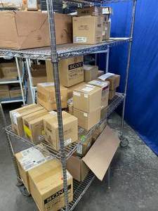 Large Lot of Miscellaneous NEW Video LCD DLP Projector Lamps  Bulbs - Mostly NEW in Boxes  Sony Barco & More
