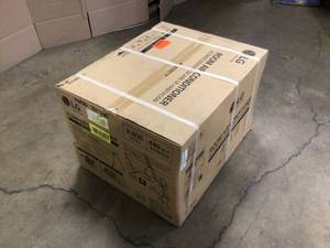 9,500 BTU 230-Volt Through-the-Wall Air Conditioner LT1036CER Cools 450 Sq. Ft. with ENERGY STAR and Remote by LG Electronics Customer Returns See Terms on Auction