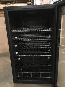 NewAir 19 in. 126 (12 oz) Can Freestanding Beverage Cooler Fridge with Adjustable Shelves - Stainless Steel, Open box- Review all pictures