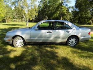 1998 Mercedes Benz