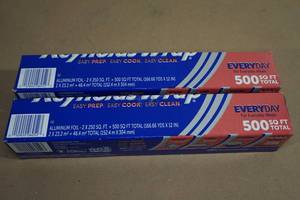 lot 71 image: Reynolds Wrap Aluminum Foil - 1000 Sq Ft