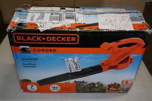 lot 34 image: NEW Black and Decker Corded 7 Amp Blower