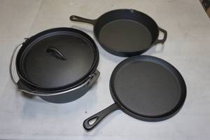 lot 41 image: Mega Chef Pre-Seasoned Cast Iron Cookware