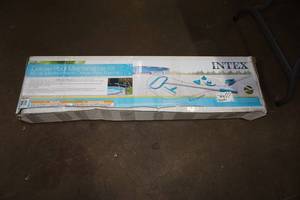 lot 44 image: Intex Pool Maintenance Kit