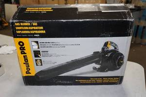 lot 167 image: NEW Poulan Pro Gas BlowerVac
