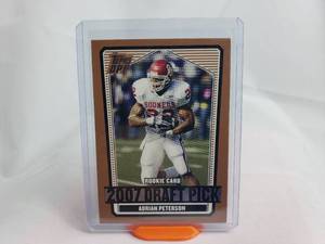 lot 72 image: Adrian Peterson Rookie Card Topps Draft Pick No. 135
