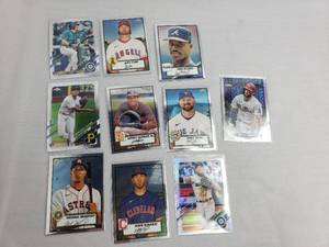 lot 86 image: Lot of 10 Topps Chrome Including Eddie Rosario, Bryce Harper, Michael Brantley, KeBryan Hayes Rookie