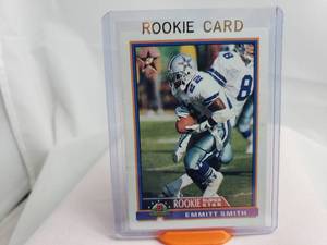 lot 113 image: Emmitt Smith Rookie Card Bowman Super Star No. 3