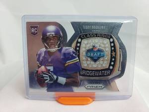 lot 116 image: Teddy Bridgewater Rookie Card Panini Prizm No. CR2