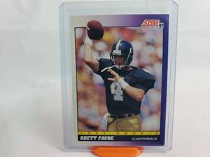 lot 5 image: Brett Favre Score 91 Rookie Card #611