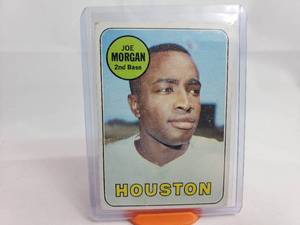 lot 7 image: Joe Morgan Topps #35