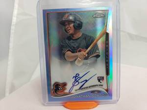 lot 11 image: Jonathan Schoop Autograph Topps Chrome Rookie Card Numbered 185199