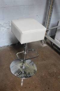 lot 227 image: Lot of (2) Faux LeatherMetal Bar Stools