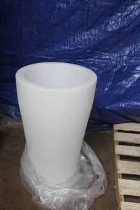 lot 248 image: Lot of (2) Plastic Outdoor Planter