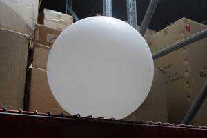 lot 278 image: 18 Ornamental Ball