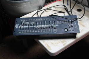 lot 51 image: Chauvet DMX-40B Obey 70 Mixer