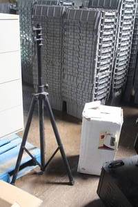 lot 65 image: VR62 Premium 2-Way Speaker with Stand