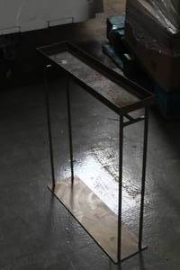 lot 140 image: 24 Metal Display Stand