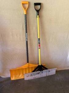 2 Long Snow Shovels