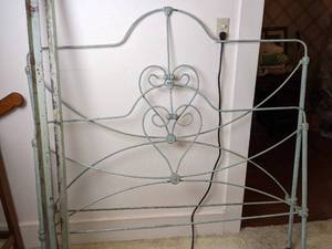 lot 44 image: Vintage Full Sized Iron Headboard and Footboard Featuring Scrolled Hearts, Plus Rails