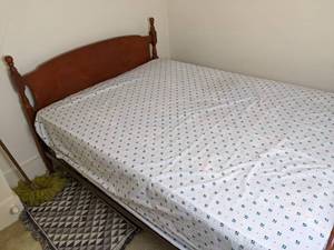 lot 48 image: Vintage Full Sized Wooden Headboard, Footboard and Rails