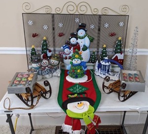 lot 55 image: Christmas Snowmen, Christmas Fireplace Screen, Ornaments, Snowman Runner, Sparkly Tabletop Christmas Tree and More