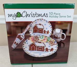 lot 89 image: 10-Piece Holiday Serve Set by My Christmas