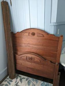 lot 33 image: Antique Twin Sized Wood Headboard, Footboard and Side Rails