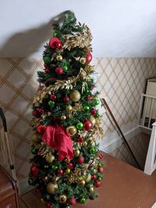 lot 96 image: Artificial 6 Christmas Tree, Slender, Pre-Decorated and Pre-Lit