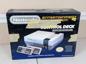 lot 16 image: Vintage Nintendo Entertainment System with Original Box