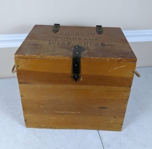lot 129 image: Vintage Wooden Chanson Bordeaux Wine Chest