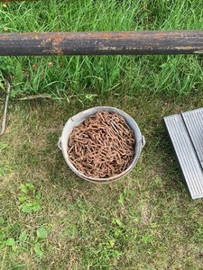 Bucket of tire chains