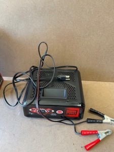 Schumacher Electric Schumacher Pro Automotive 12-Volt Battery Charger and 80-Amp Engine Starter with Maintainer and Boost Mode
