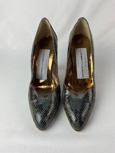 lot 25 image: Vintage Susan Bennis Warren Edwards - Hand Made in Italy - Green Snake Skin Heels - Size 8.5