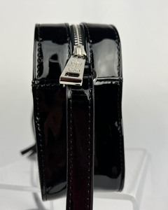 lot 105 image: Jessica Simpson Black Patent Leather Handbag