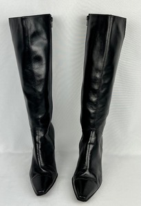 lot 106 image: Stuart Weitzman Black Leather Womens Boots Size 8.5