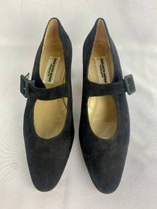 lot 93 image: Vintage Saks Fifth Avenue Fenton Last Black Suede Buckle Square Heels - Size 8.5 M- Made in Italy