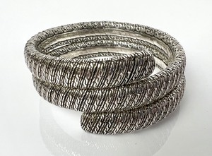 lot 133 image: Vintage John Hardy 925 Sterling Classic Chain Double Coil Bracelet