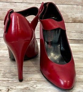 lot 110 image: Vintage Red Leather Charles Jordan Handbag with matching High Heels size 8.5- Made in Paris