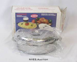 lot 133 image: Brand new Vintage Steelmaid Oval roasting pan with lid