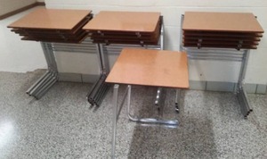 lot 1 image: (16) Desk Work Area. Laminate Top and Chrome Base