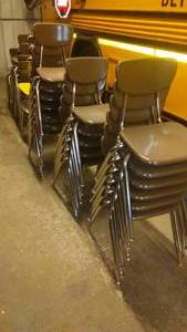 lot 503 image: (28) Vicro Hard Plastic (Bakelite) Chairs and More