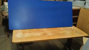 lot 530 image: (2) Wood and Laminate Tables.
