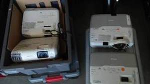 lot 561 image: (4) Epson Projectors  Variety